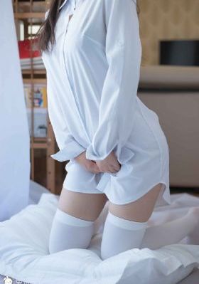 日日摸夜夜添夜夜添国产精品_高清手机免费观看完整