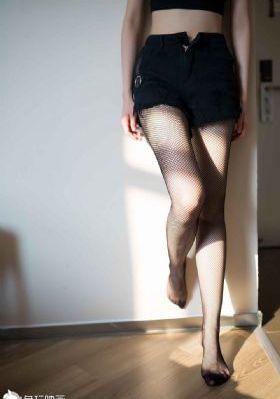 97超碰人摸人人人澡人人_国产在线视频